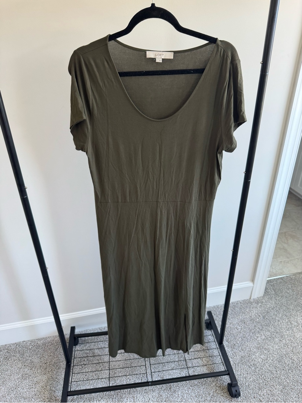 LOFT Olive Scoop Neck Midi Dress with Short Sleeves